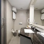 Ramada Plaza By Wyndham Σμύρνη