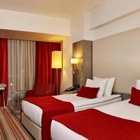 Hotel Ramada Plaza By Wyndham