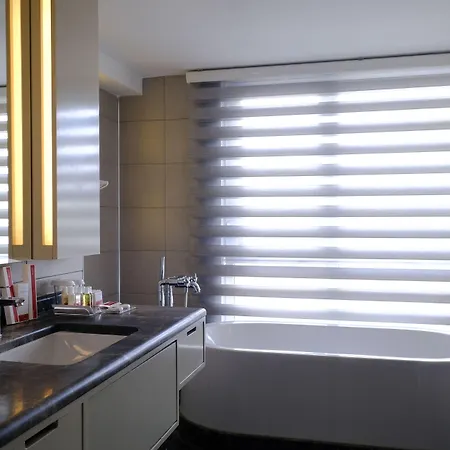 Ramada Plaza By Wyndham Szálloda 4*