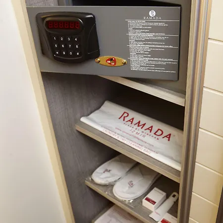 Ramada Plaza By Wyndham İzmir