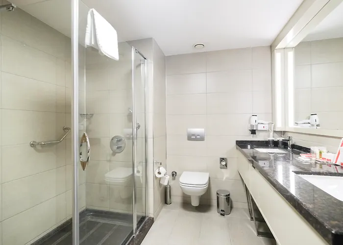 Otel Ramada Plaza By Wyndham