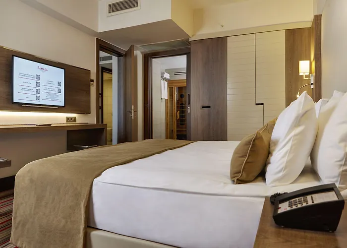Otel Ramada Plaza By Wyndham İzmir