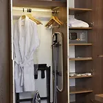 호텔 Ramada Plaza By Wyndham 4*
