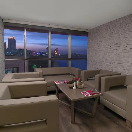 Ramada Plaza By Wyndham Izmir