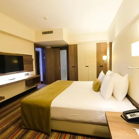 Ramada Plaza By Wyndham