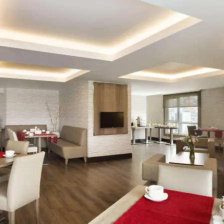 Ramada Plaza By Wyndham Hotel