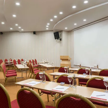 Ramada Plaza By Wyndham Hotel 4*