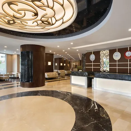 Ramada Plaza By Wyndham Hotel İzmir