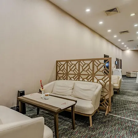 Ramada Plaza By Wyndham