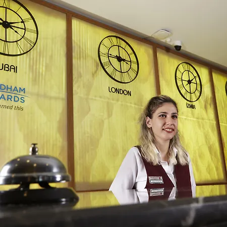 Ramada Plaza By Wyndham Ξενοδοχείο 4*