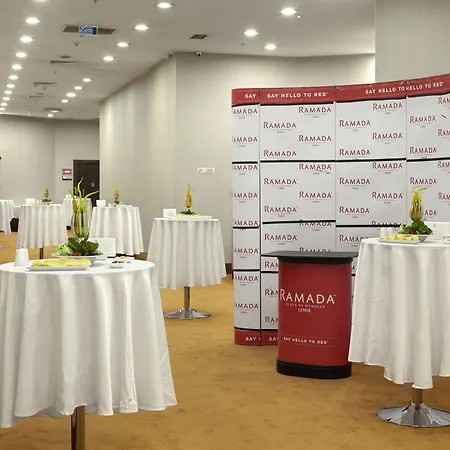 Ramada Plaza By Wyndham İzmir