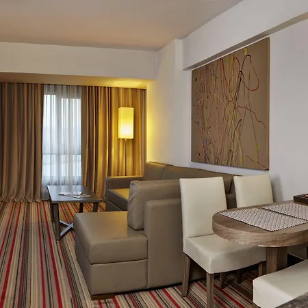 Ramada Plaza By Wyndham Hotel