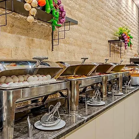 Hotel Ramada Plaza By Wyndham