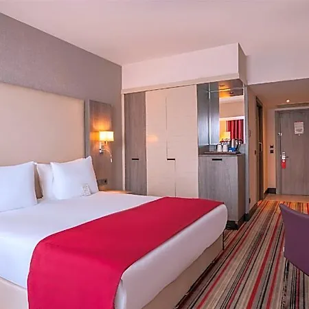 Ramada Plaza By Wyndham İzmir