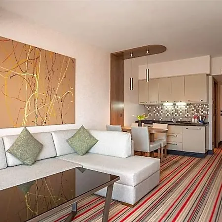 Ramada Plaza By Wyndham