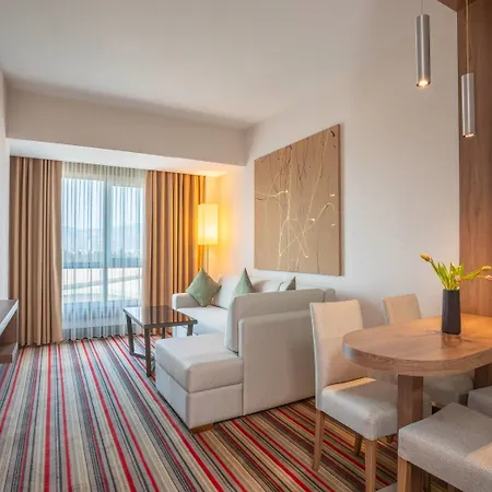 Ramada Plaza By Wyndham 호텔 4*