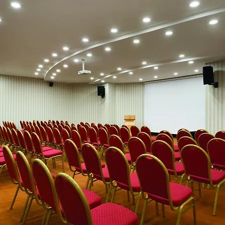 Hotel Ramada Plaza By Wyndham 4*