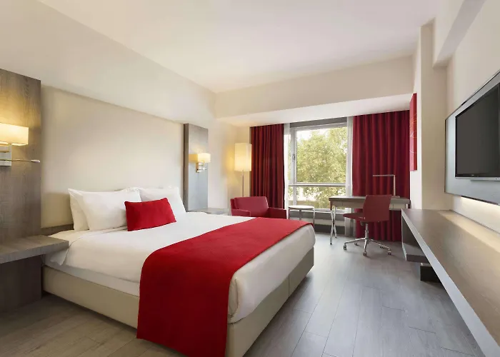 Ramada Plaza By Wyndham