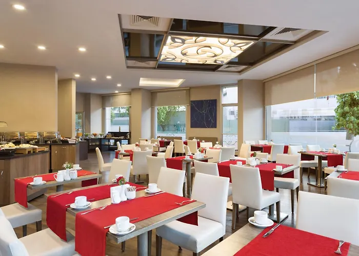 Ramada Plaza By Wyndham Hotel 4*