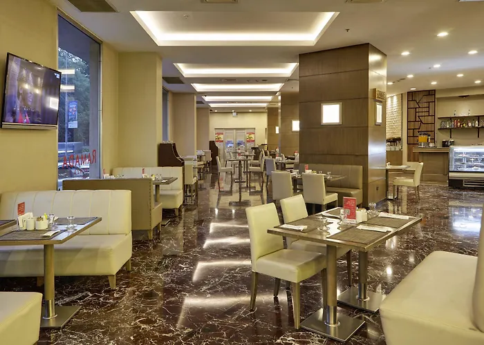 Ramada Plaza By Wyndham