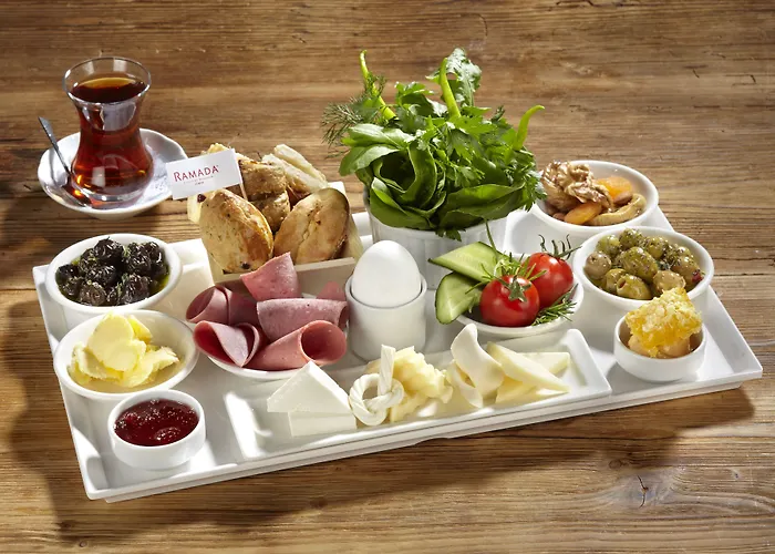 Hotel Ramada Plaza By Wyndham