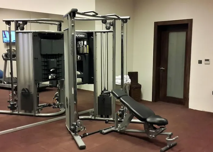 Ramada Plaza By Wyndham Hotel Esmirna