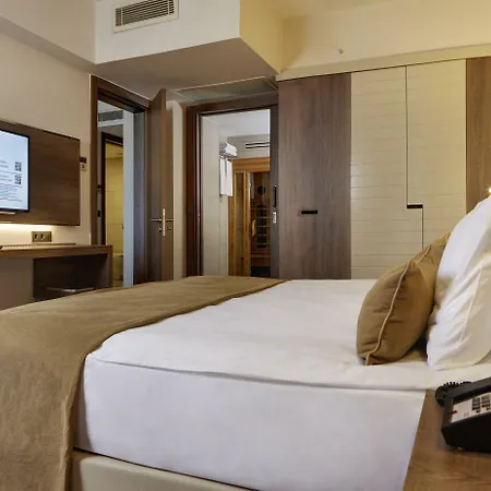 Hotel Ramada Plaza By Wyndham İzmir