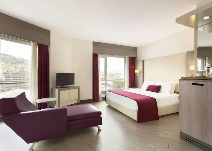 Ramada Plaza By Wyndham İzmir