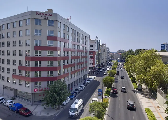 Ramada Plaza By Wyndham Otel İzmir