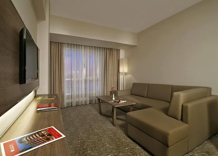 Ramada Plaza By Wyndham Otel İzmir